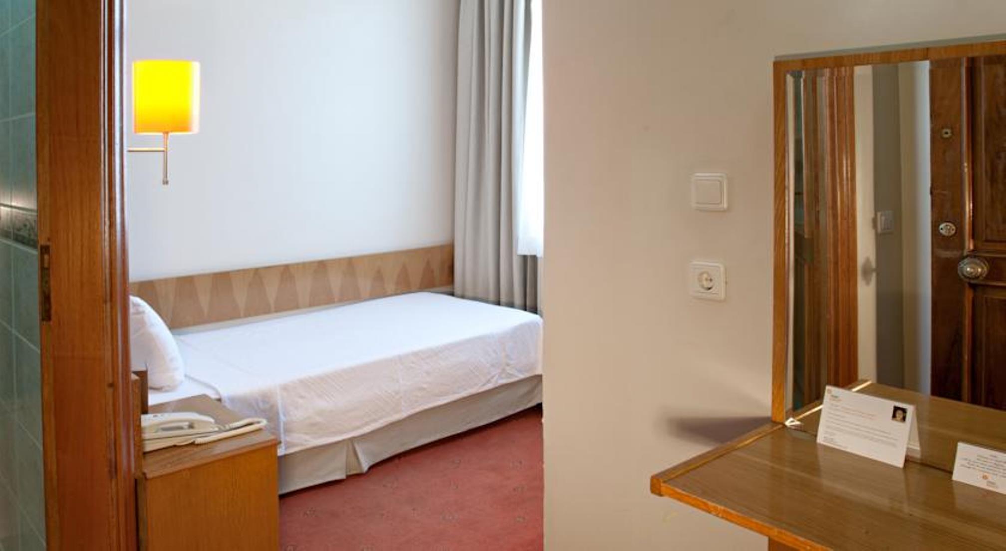 Ilkay Hotel Stambuł Zewnętrze zdjęcie