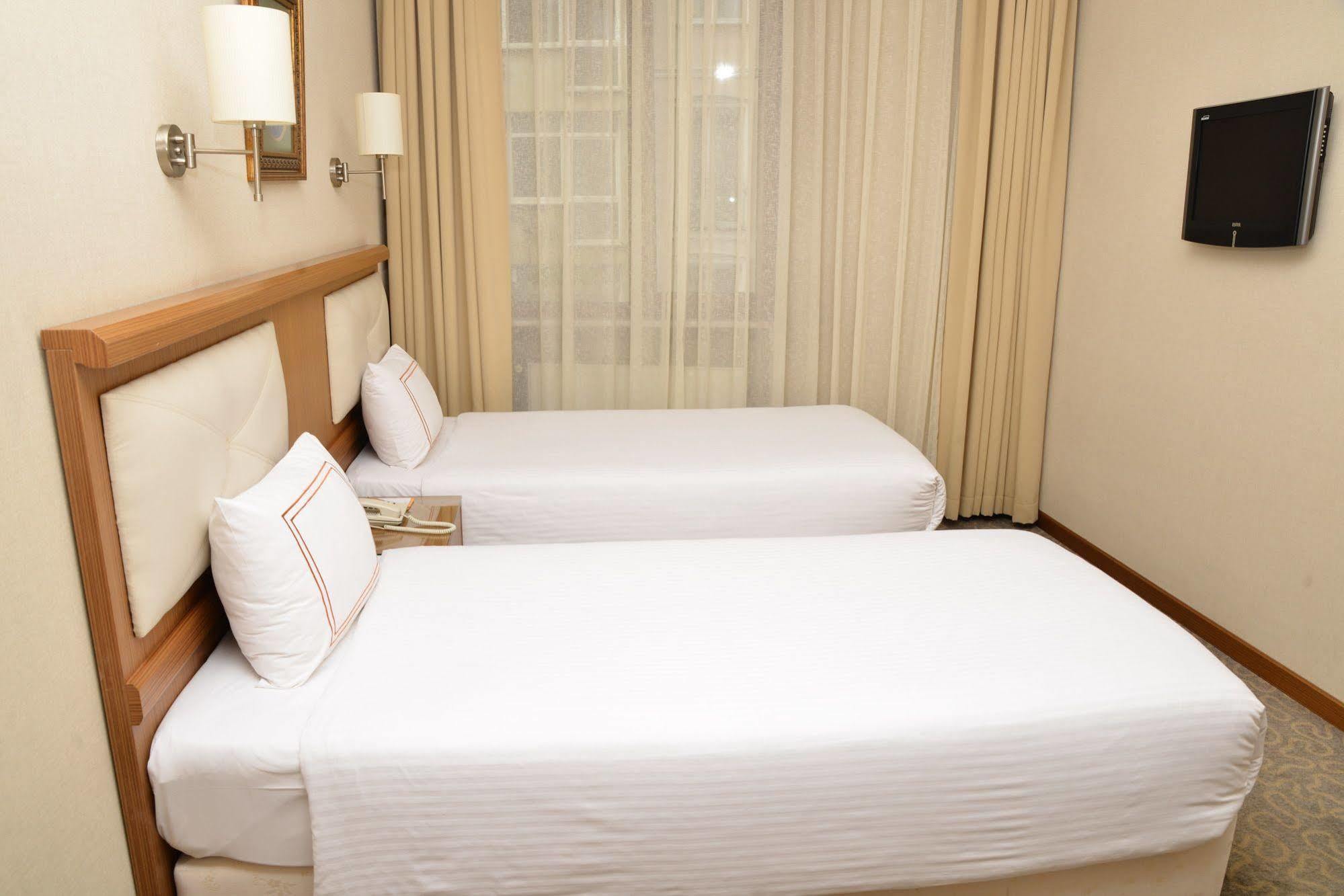 Ilkay Hotel Stambuł Zewnętrze zdjęcie